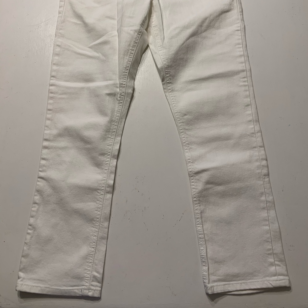 Never worn white express jeans